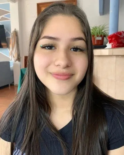 <em><strong>Carolina P - Lima</strong></em>